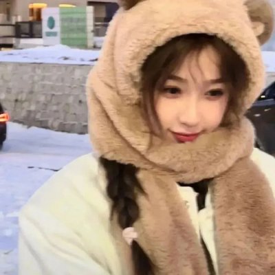 在阳光下腐烂