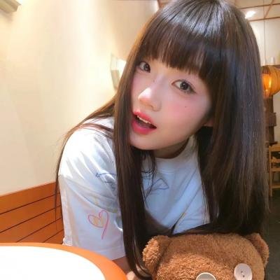女孩不微笑